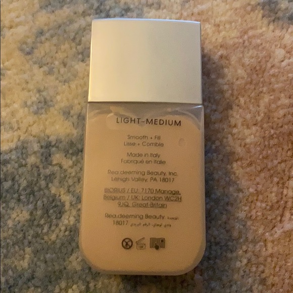 Beauty Blender THE LEVELER Pore Minimizing Primer - Picture 2 of 2